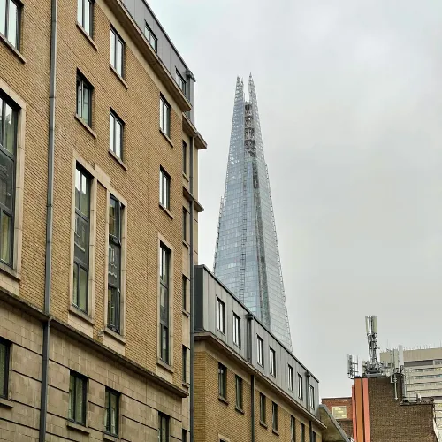 Spotless newly renovated London apartment after professional post-construction cleaning service